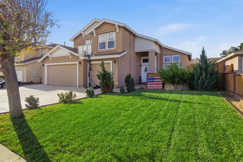 1421 Burgundy Way, Gonzales, CA, 93926-9204 | Card Image