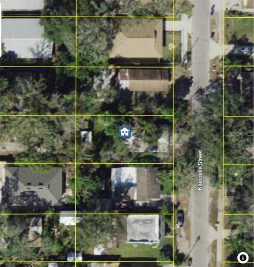 8312 N Klondyke Street, TAMPA, FL, 33604 | Card Image