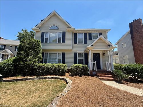 2249 King George Court, Winston Salem, NC, 27103 | Card Image