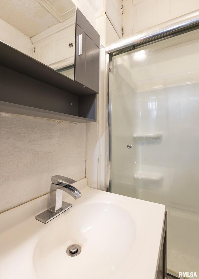 401 W Court St, House other with 4 bedrooms, 2 bathrooms and null parking in Cambridge IL | Image 12