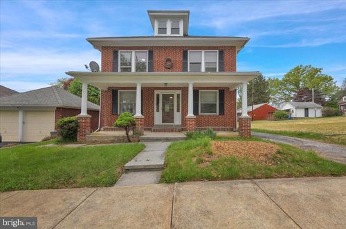 26 Bucks St, WERNERSVILLE, PA, 19565-2118 | Card Image