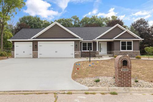 3520 Fox Chase, Bristol, IN, 46507-8785 | Card Image