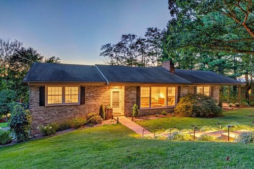 1222 Woodcrest Cir, HARRISONBURG, VA, 22801-3528 | Card Image