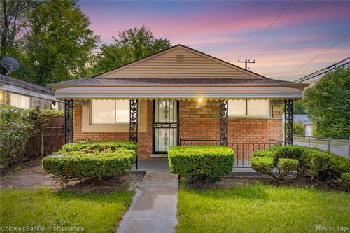 20055 Birwood St, Detroit, MI, 48221-1035 | Card Image