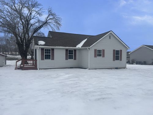 255 Oakdale Rd, Westmoreland, TN, 37186-2905 | Card Image