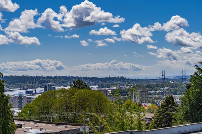 406 - 809 Fourth Avenue, Condo with 2 bedrooms, 1 bathrooms and 1 parking in New Westminster BC | Image 5