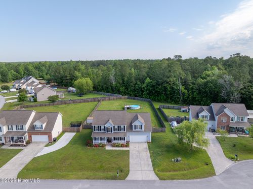 203 Honey Ct E, Jacksonville, NC, 28540-8307 | Card Image