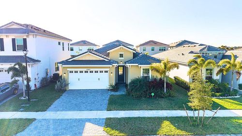 5747 Shore Pine Pl, Westlake, FL, 33470-2027 | Card Image