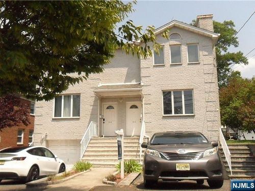 21 W Edsall Blvd, Palisades Park, NJ, 07650-1307 | Card Image