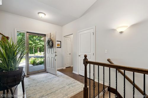 1831 Hill Rd. Road, White Lake Charter Township, MI, 48383 | Card Image