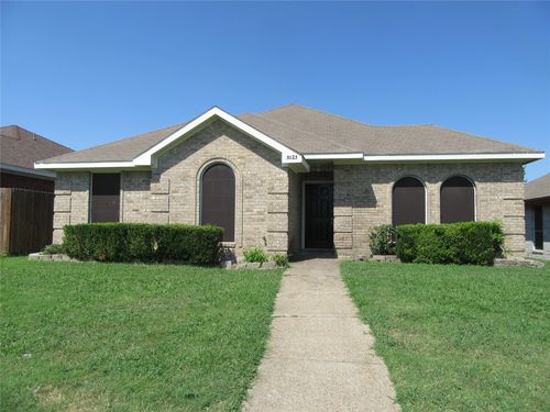 3023 Stonycroft Dr, Lancaster, TX, 75134-3721 | Card Image