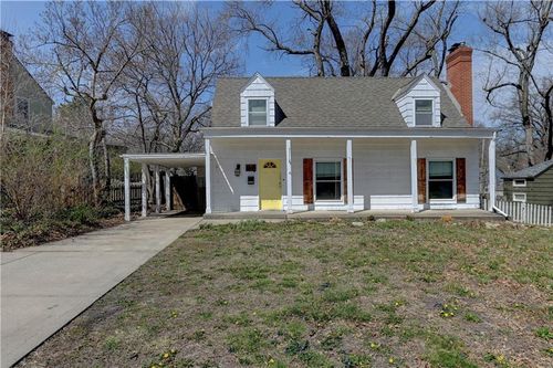 5300 Sycamore Dr, Roeland Park, KS, 66205-2140 | Card Image