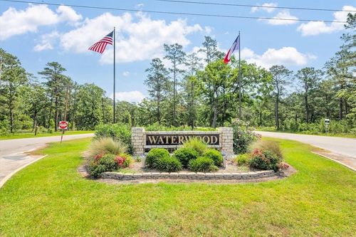 22296 La Jolla Ct, Huntsville, TX, 77320 | Card Image