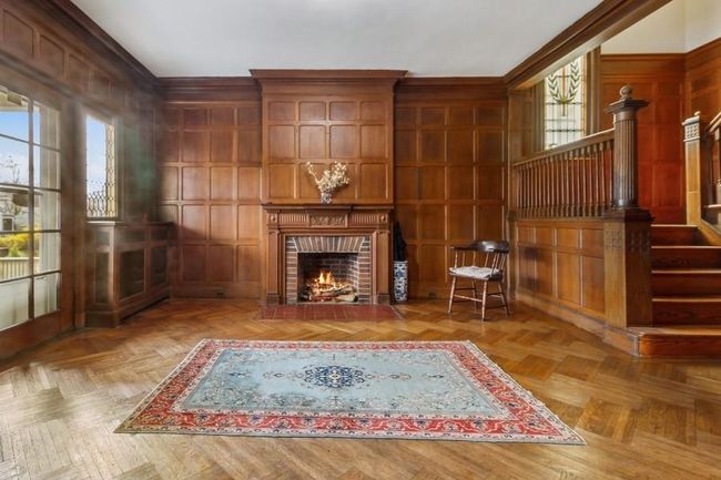 Oak paneled Parlor with fireplace (gas?) | Image 8