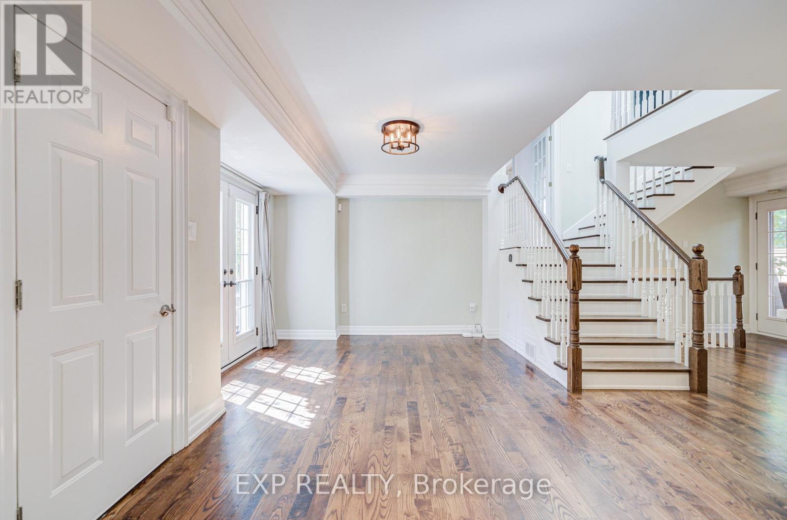 Residential in Newmarket (Bristol-London) 4
