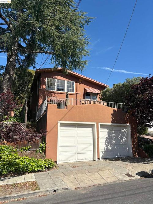 1024 Elsinore Ave, Oakland, CA, 94602-1407 | Card Image
