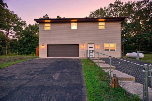 15280 Canyon Way, Pine City, MN, 55063-5742 | Card Image