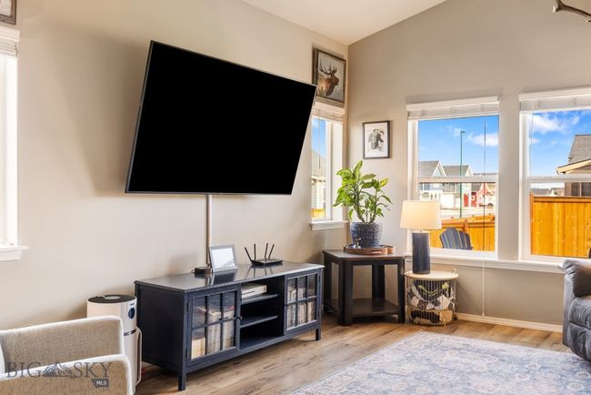 5525 May Fly St, House other with 3 bedrooms, 2 bathrooms and null parking in Bozeman MT | Image 24