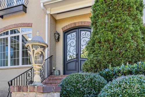 5129 Watermead Ln, Belmont, NC, 28012-6750 | Card Image