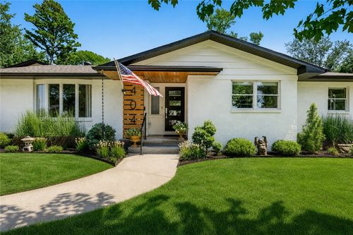 404 Nw H St, Bentonville, AR, 72712-5153 | Card Image
