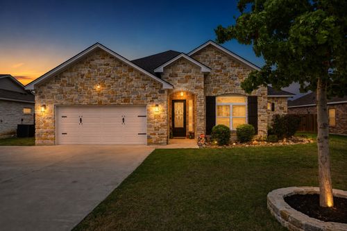 133 Greg Ln, Jarrell, TX, 76537-1685 | Card Image