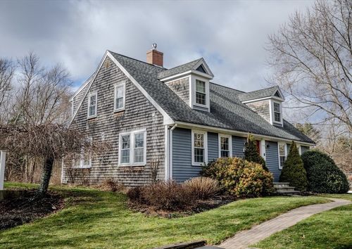 1111-1111 Main St, Hingham, MA, 02043-3902 | Card Image