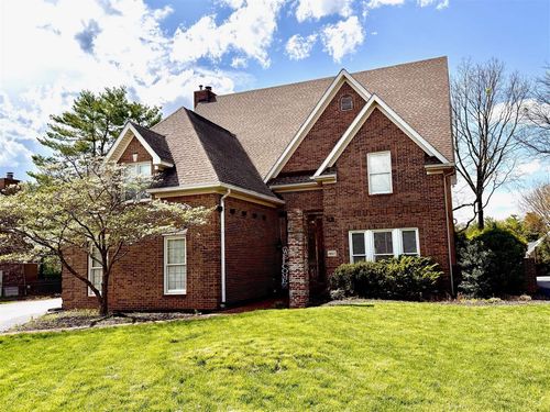 1027 Fairway St, Bowling Green, KY, 42103-2401 | Card Image