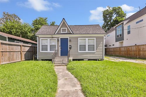 5411 Arapahoe St, Houston, TX, 77020-8713 | Card Image