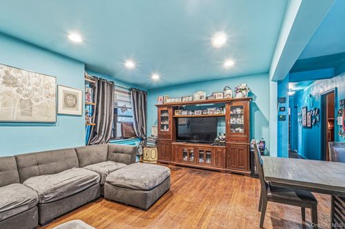 apt-3b-140-08 28th Rd, Flushing, NY, 11354-1821 | Card Image