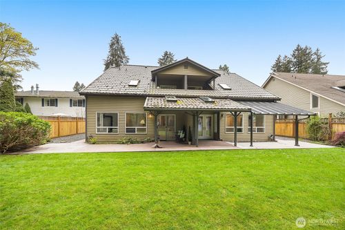 a-and-b-433 S Lewis St, Monroe, WA, 98272-2357 | Card Image