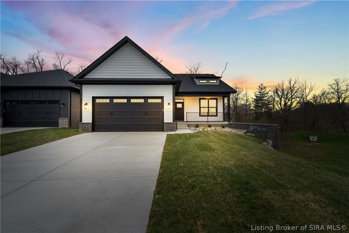 240-4657 Red Tail Rdg, Jeffersonville, IN, 47130-4421 | Card Image