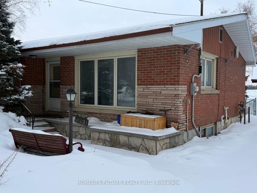 upper-19801 Leslie St, Queensville, ON, L0G1R0 | Card Image