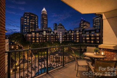 546-300 W 5th St, Charlotte, NC, 28202-1502 | Card Image