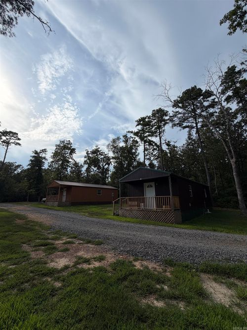4630 Greers Ferry Rd, Greers Ferry, AR, 72067-8410 | Card Image