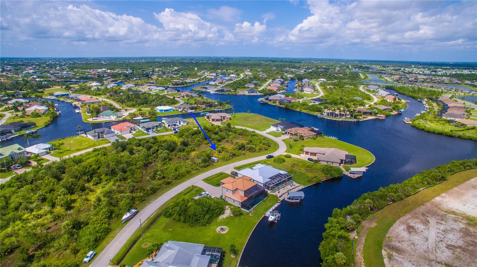 Land in PORT CHARLOTTE