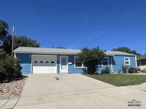 2617 Ivy Ave, Rapid City, SD, 57701-7209 | Card Image