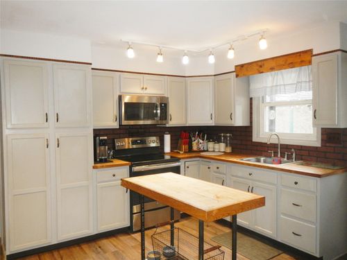 454 Coldenham Rd, Walden, NY, 12586-2919 | Card Image