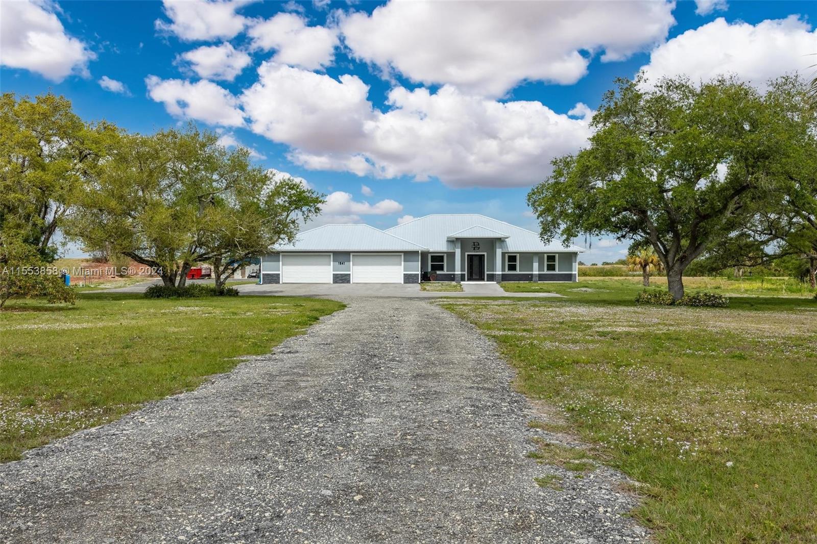 Frontier Cir, Labelle, FL 33935 #1