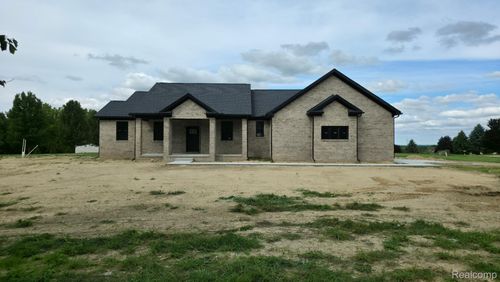 4104 Carriage Hill Dr, Metamora, MI, 48455-9285 | Card Image