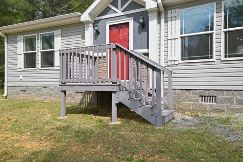 1850 Little Bartons Creek Rd, Cumberland Furnace, TN, 37051-4727 | Card Image