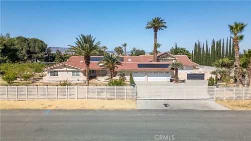 43639 Tomahawk Pl, Lancaster, CA, 93536 | Card Image