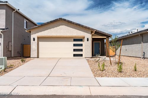 13321 N Cypress Gardens Dr, Marana, AZ, 85653-1697 | Card Image