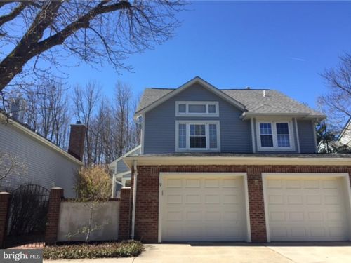 9 Stonebridge Ln, Princeton, NJ, 08540-7091 | Card Image