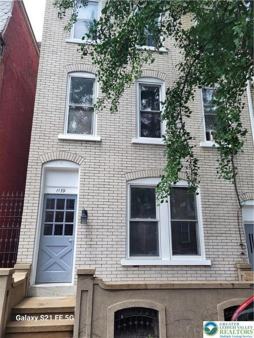 apt-1-1139 W Turner St, Allentown, PA, 18102-4592 | Card Image