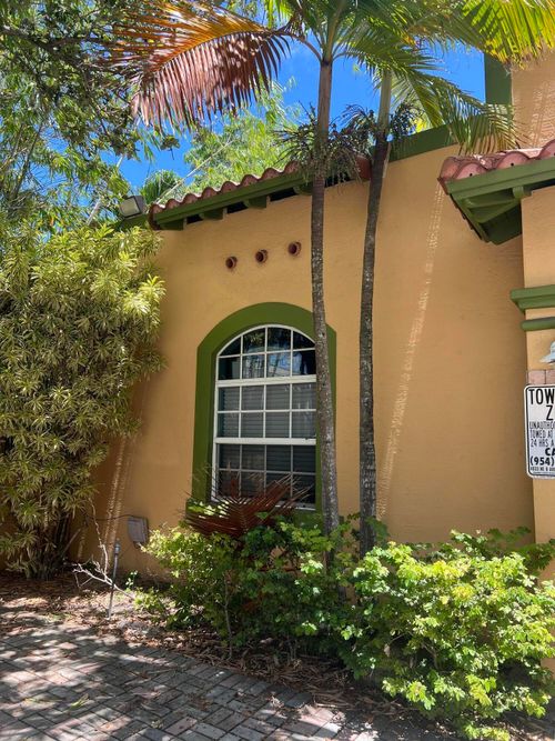 720 Ne 3rd, Fort Lauderdale, FL,  | Card Image