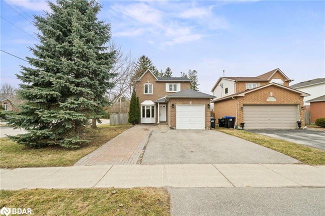 462 Haines St, House other with 3 bedrooms, 3 bathrooms and 3 parking in Beeton ON | Image 4