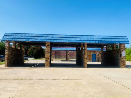 521 Alegre Vista Dr, Denton, TX, 76205-7227 | Card Image