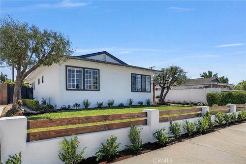 721 N Milford St, Orange, CA, 92867-7219 | Card Image