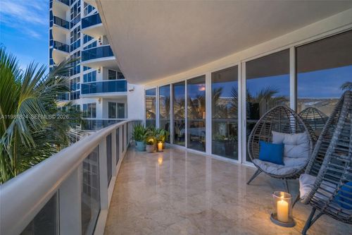 apt-407-400 Alton Rd, Miami Beach, FL, 33139-6720 | Card Image