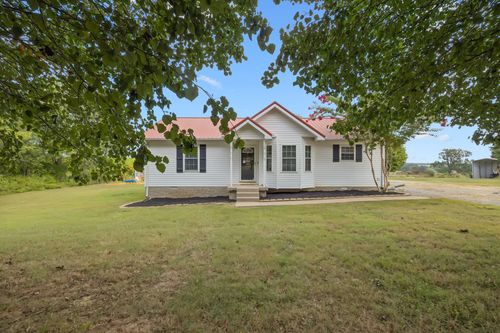 6070 Cook Rd, Orlinda, TN, 37141-9018 | Card Image